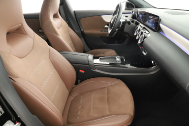 Mercedes-Benz CLA - 2023