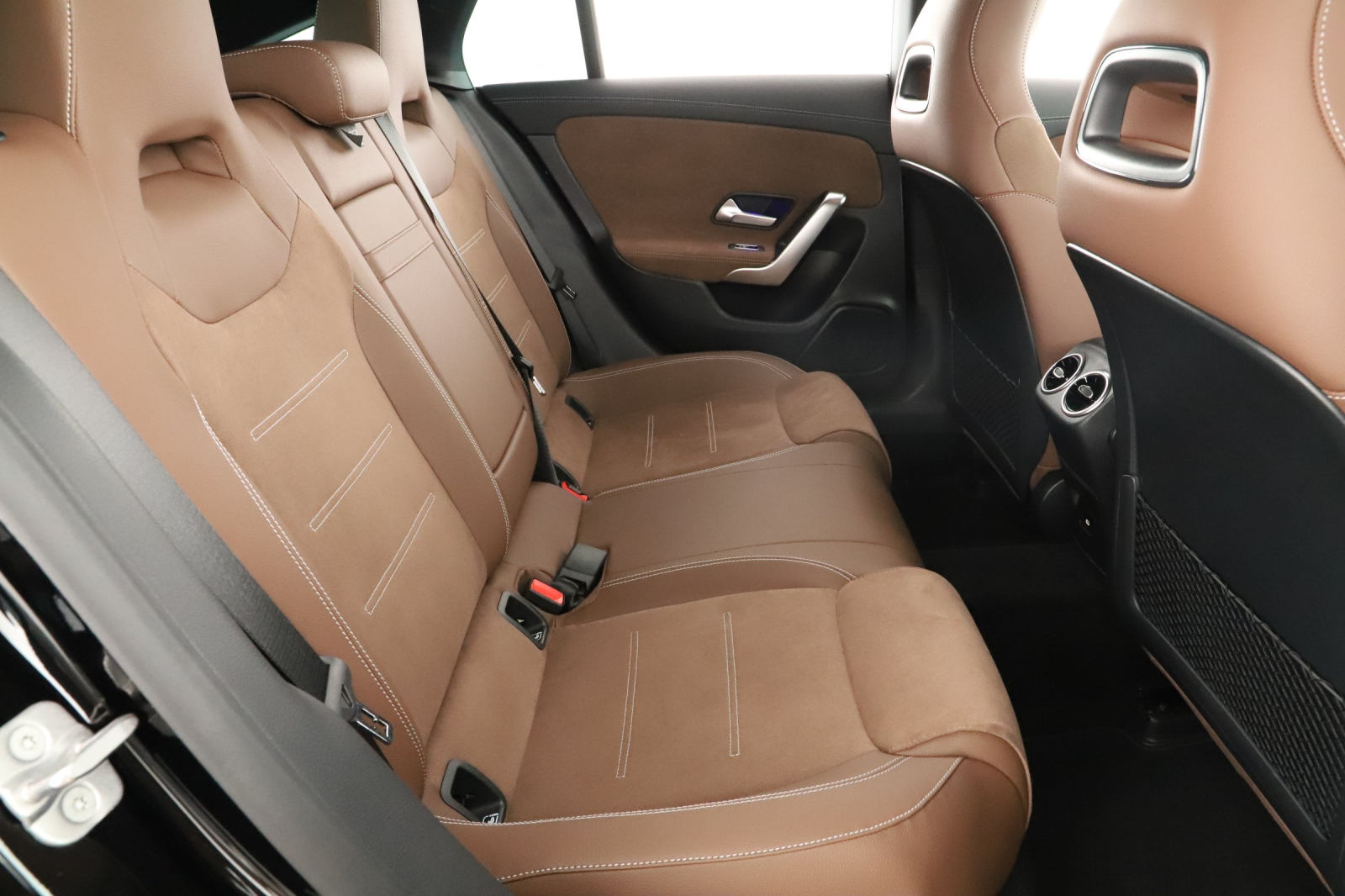 Mercedes-Benz Puma - 2023