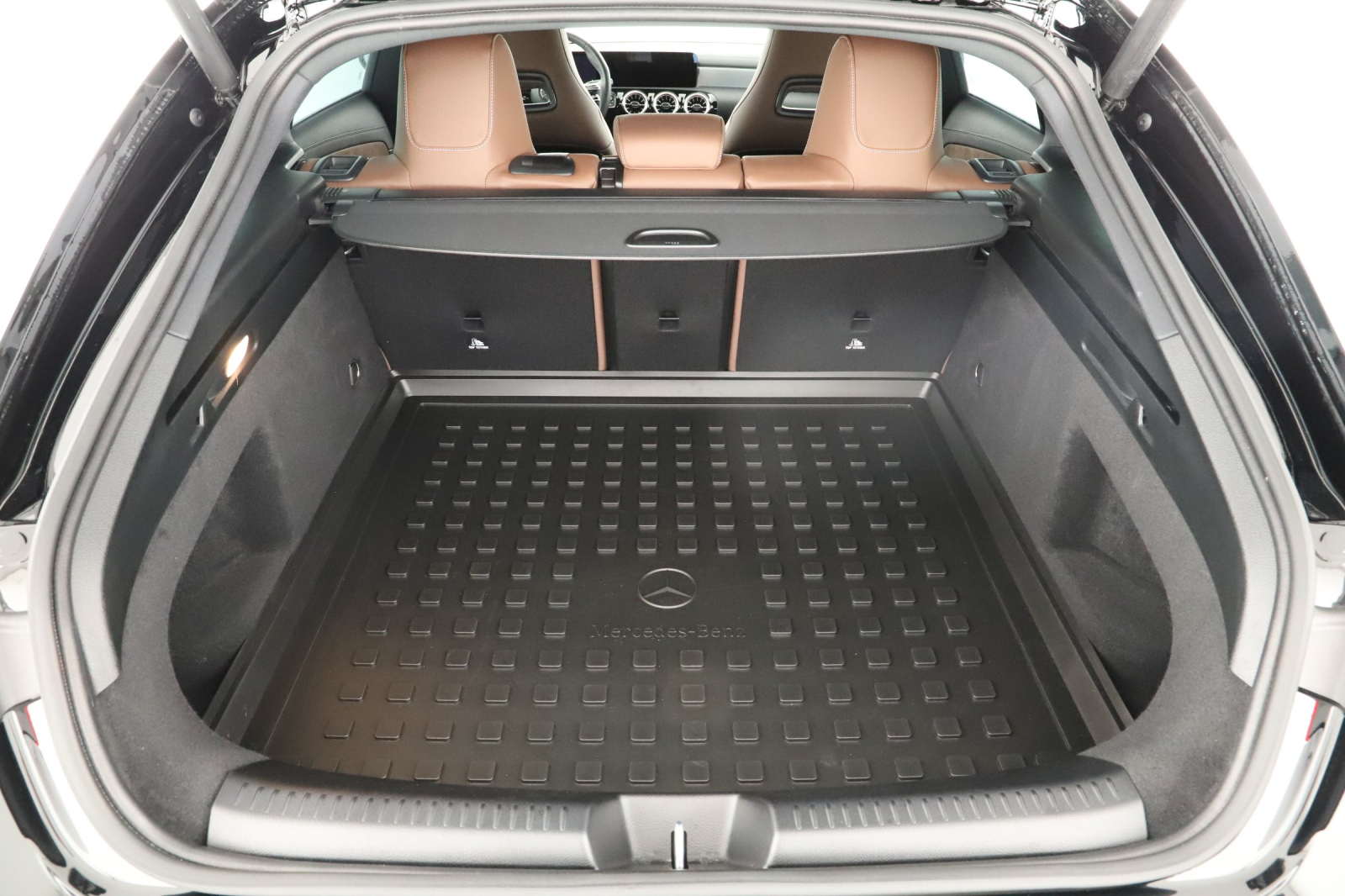 Mercedes-Benz CLA - 2023