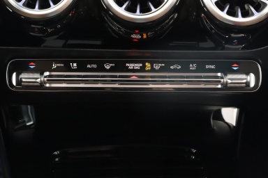 Mercedes-Benz CLA - 2023