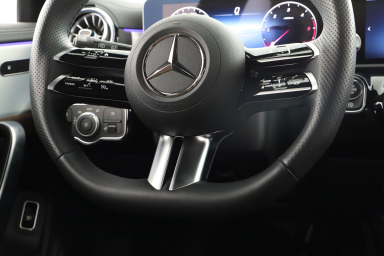 Mercedes-Benz CLA - 2023