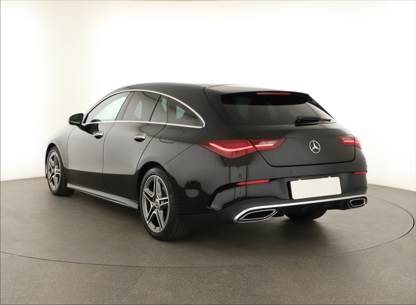 Mercedes-Benz CLA - 2023