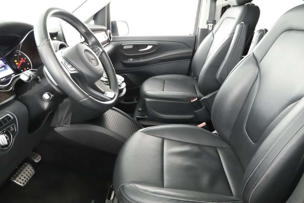 Mercedes-Benz V