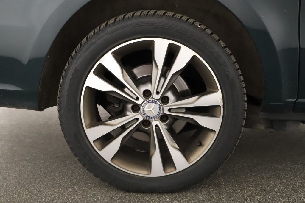Mercedes-Benz V
