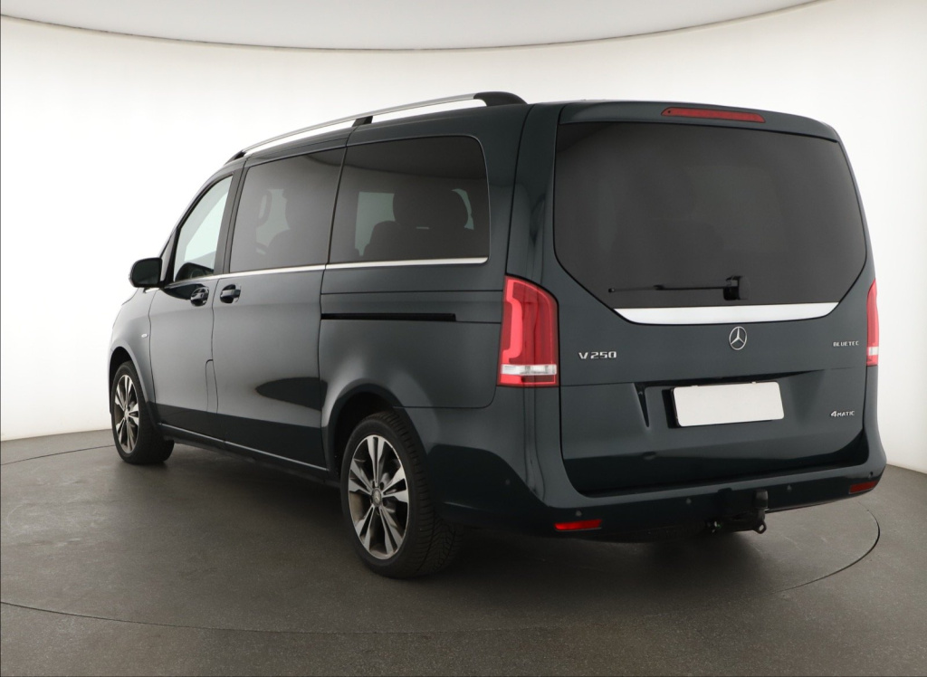 Mercedes-Benz V