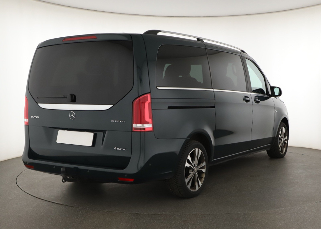 Mercedes-Benz V