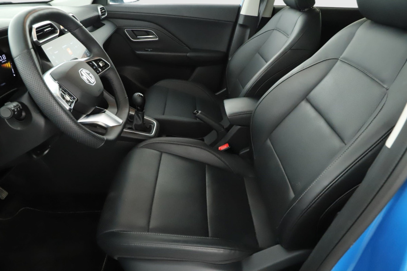 MG ZS SUV, 2025