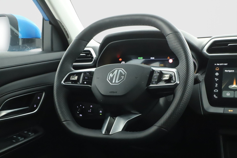 MG ZS SUV, 2025