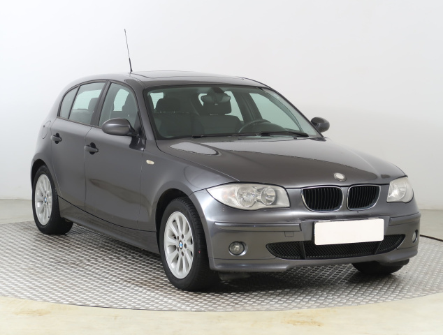 BMW 1 2005