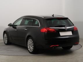 Opel Insignia - 2010