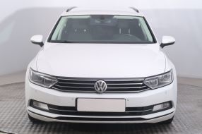 Volkswagen Passat - 2015