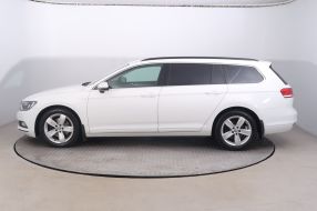 Volkswagen Passat - 2015