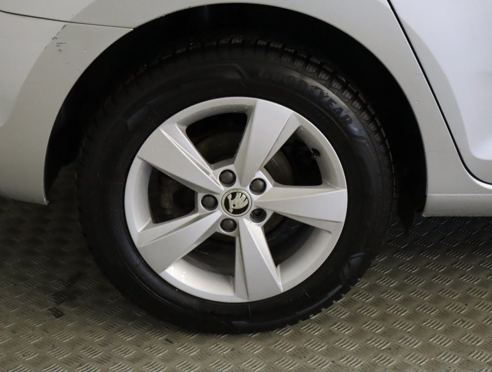 Škoda Rapid
