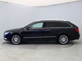 Skoda Superb - 2012