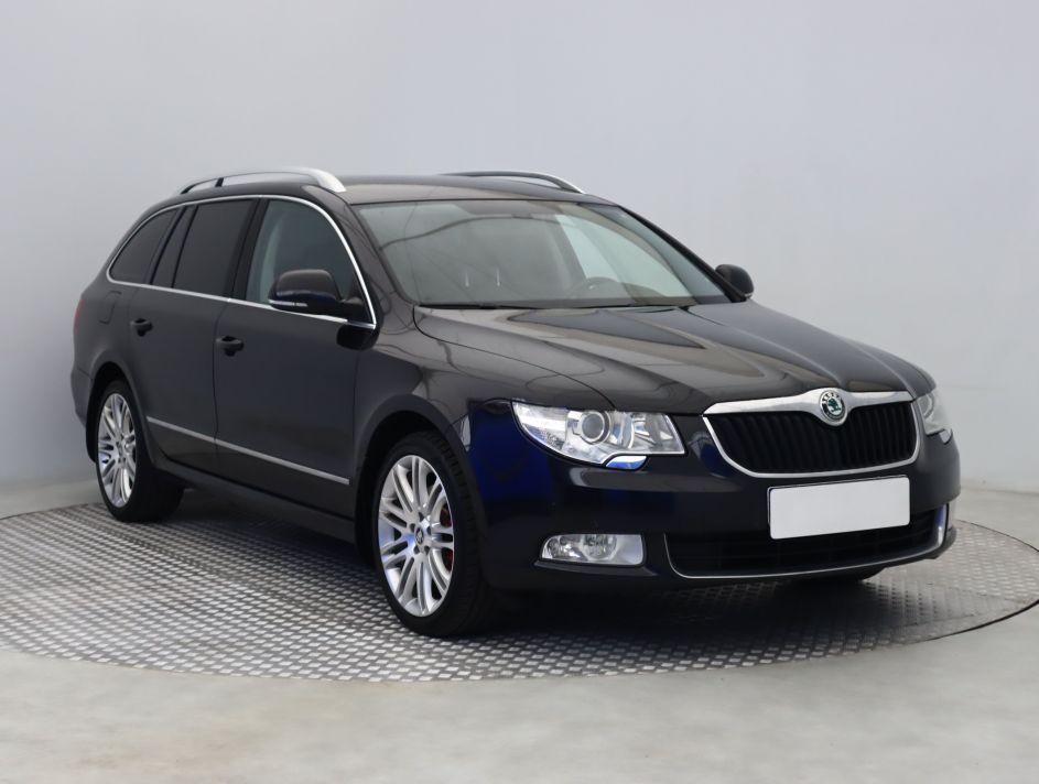 Skoda Superb - 2012