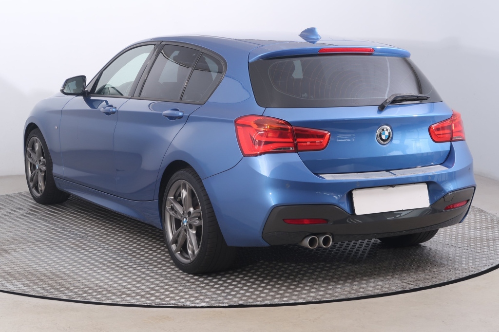 BMW 1