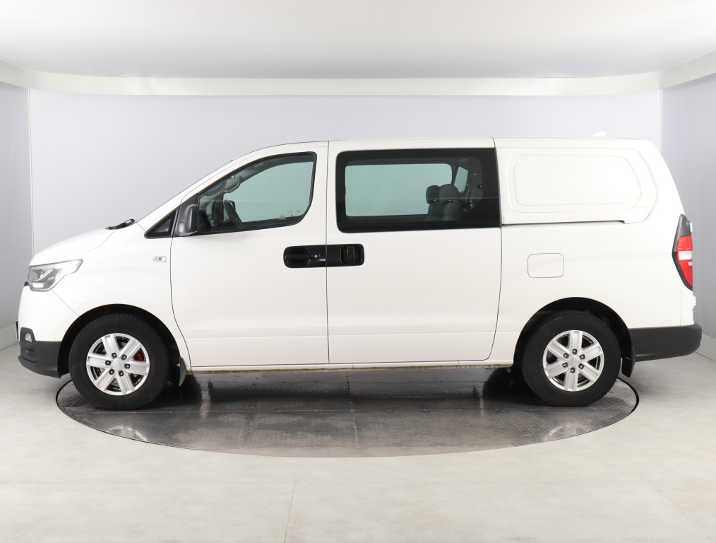 Hyundai H-1