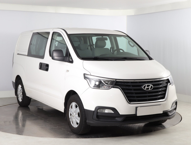 Hyundai H-1 2019