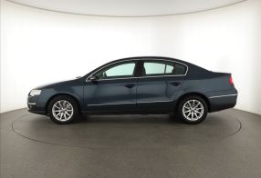 Volkswagen Passat - 2008