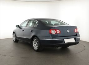 Volkswagen Passat - 2008