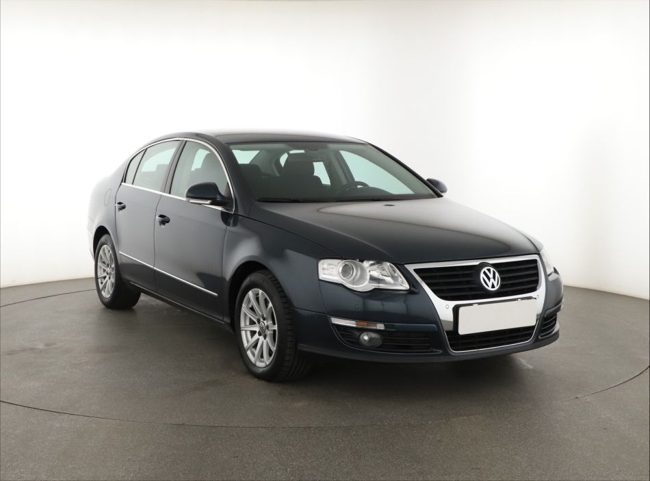 Volkswagen Passat - 2008