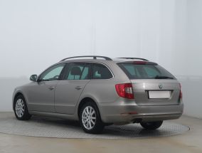 Skoda Superb - 2013