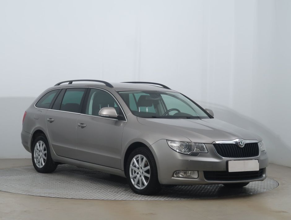 Skoda Superb - 2013