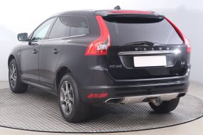 Volvo XC60 - 2015