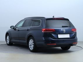 Volkswagen Passat - 2015