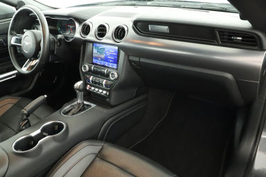 Ford Mustang - 2022