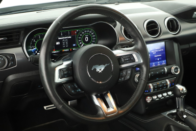 Ford Mustang - 2022