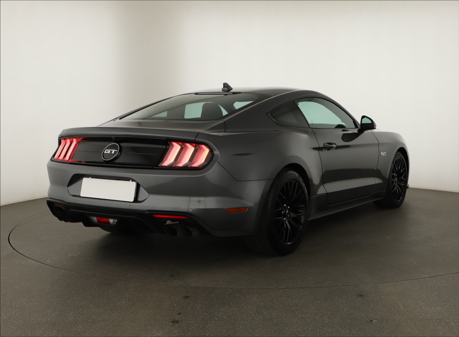 Ford Mustang - 2022