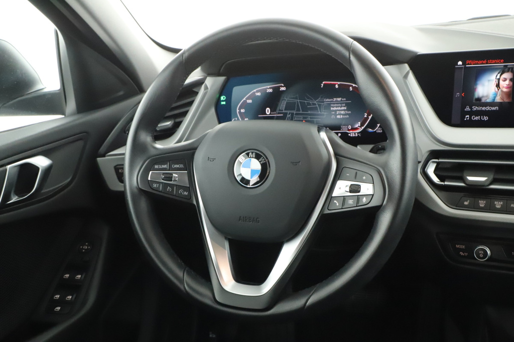 BMW 1