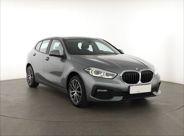 BMW 1 2022