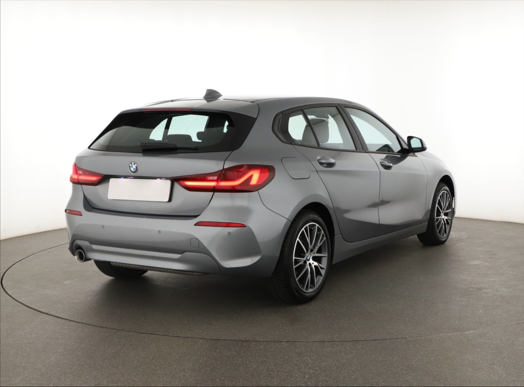 BMW 1