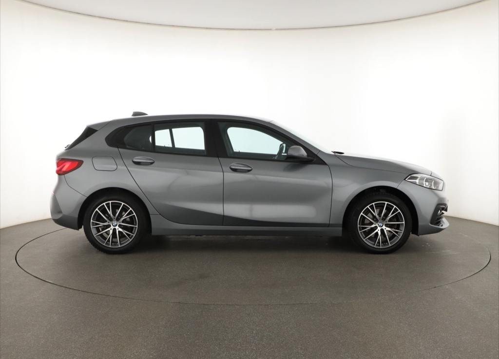 BMW 1