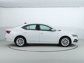 Škoda Octavia - 2021