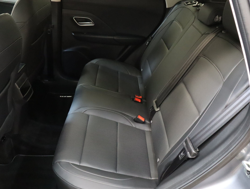 MG ZS SUV
