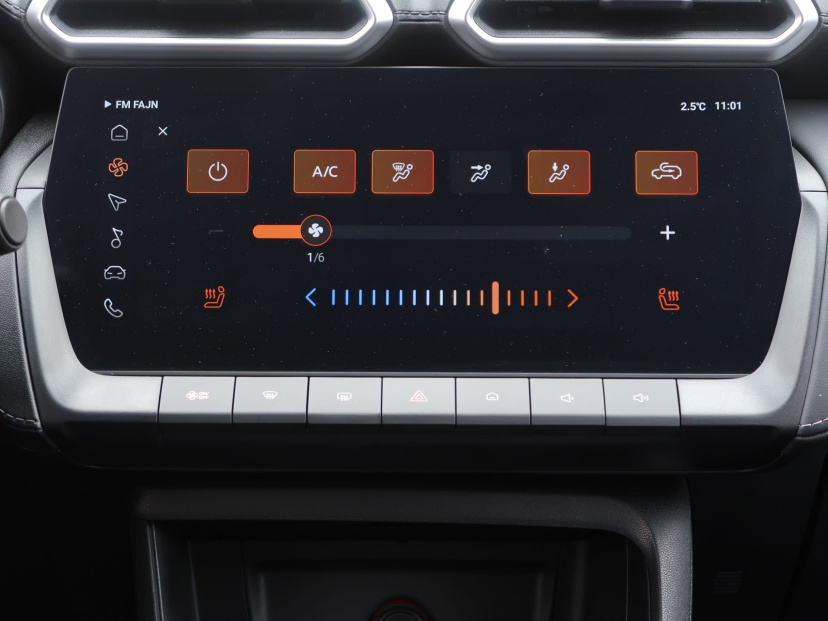 MG ZS SUV, 2025