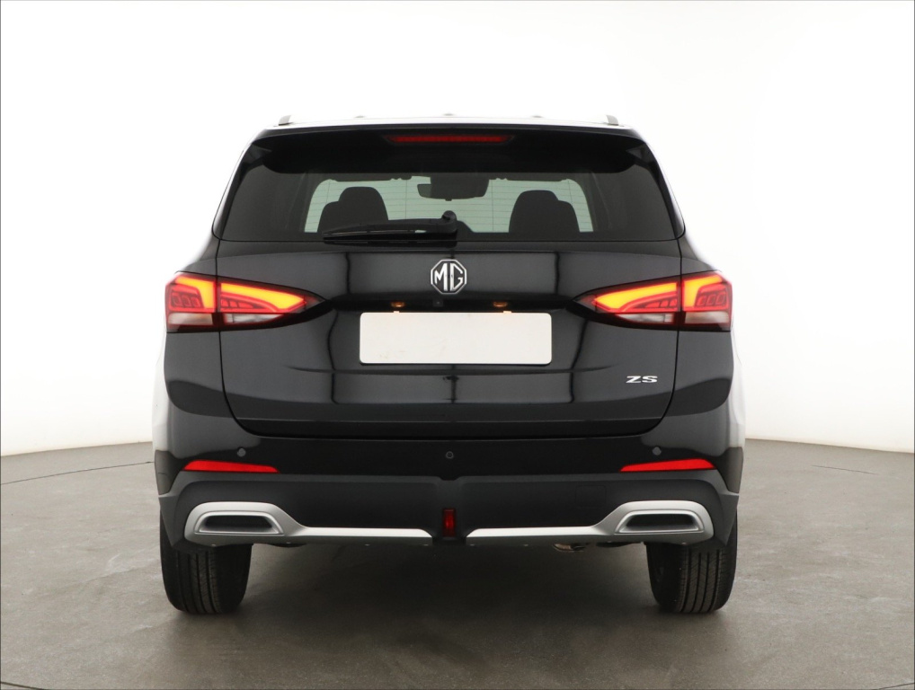 MG ZS SUV