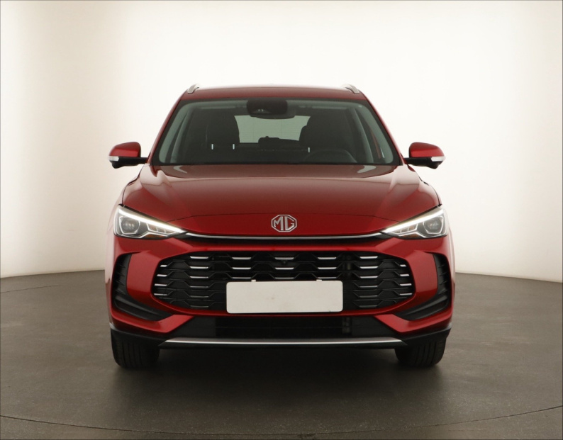 MG ZS SUV, 2025