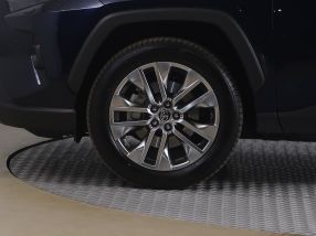Toyota RAV 4 - 2024