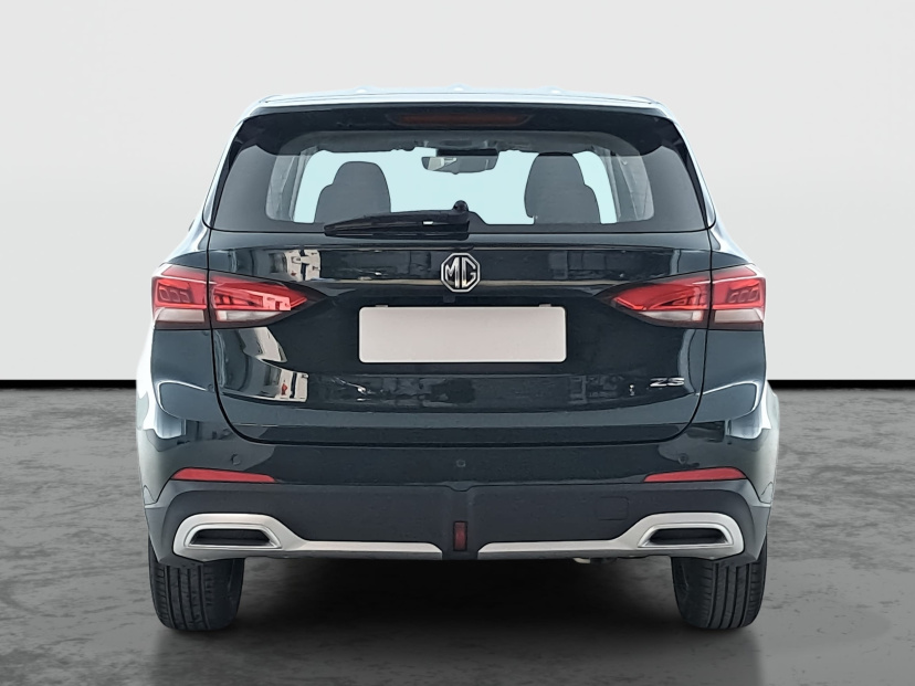 MG ZS SUV, 2025