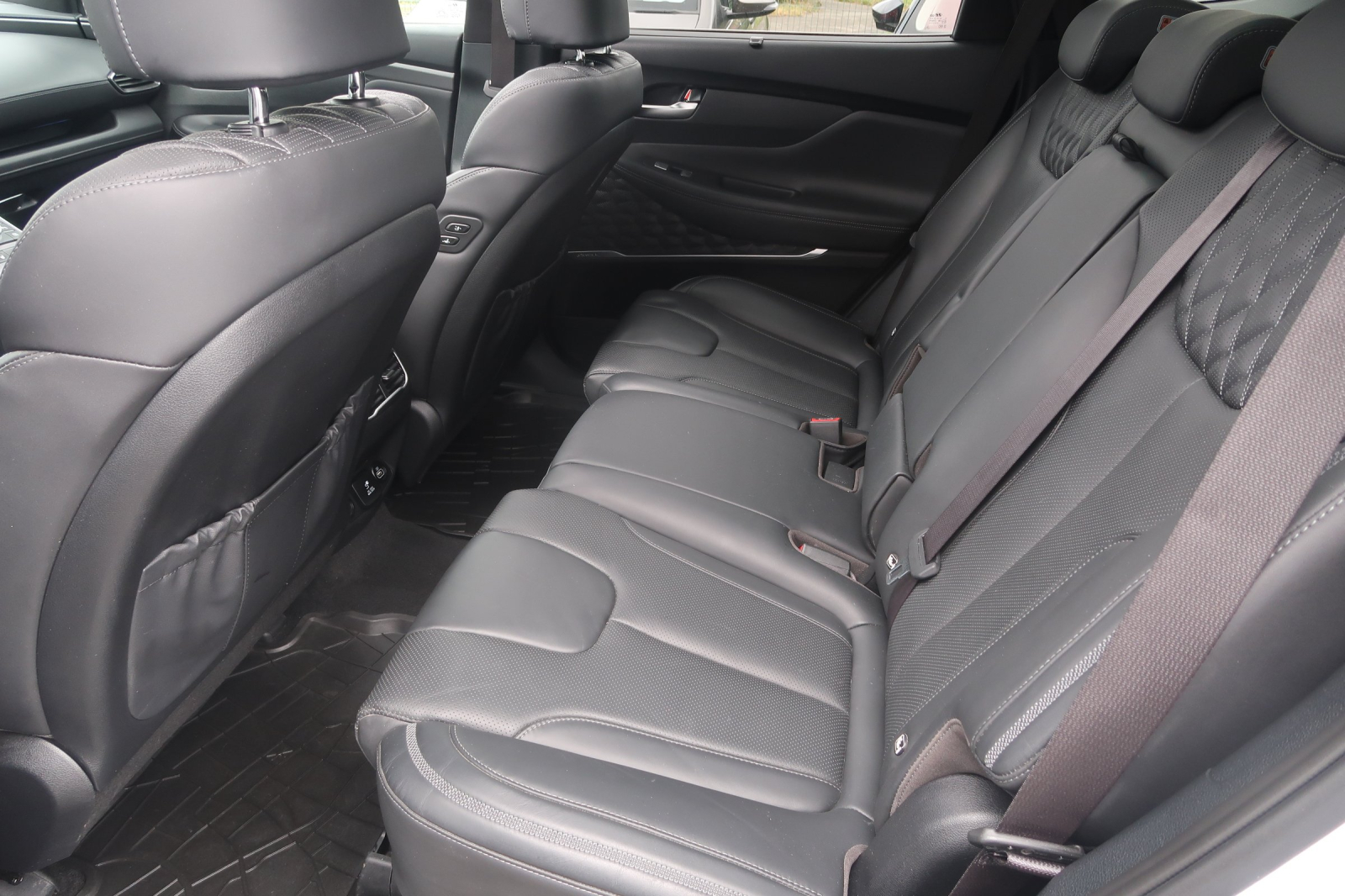 Hyundai Santa Fe - 2022