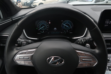 Hyundai Santa Fe - 2022