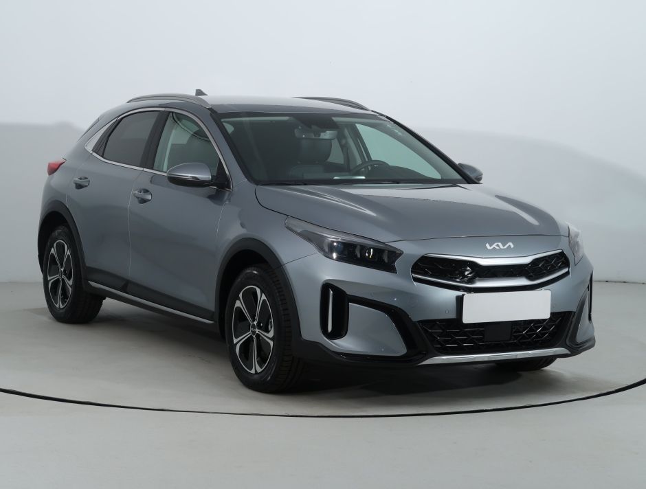 Kia XCeed - 2025