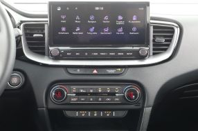 Kia XCeed - 2025