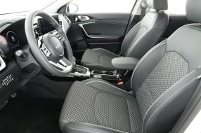 Kia XCeed - 2025