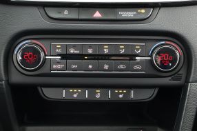 Kia XCeed - 2025