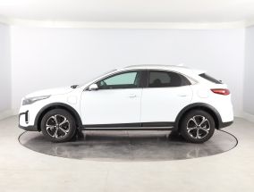 Kia XCeed - 2025